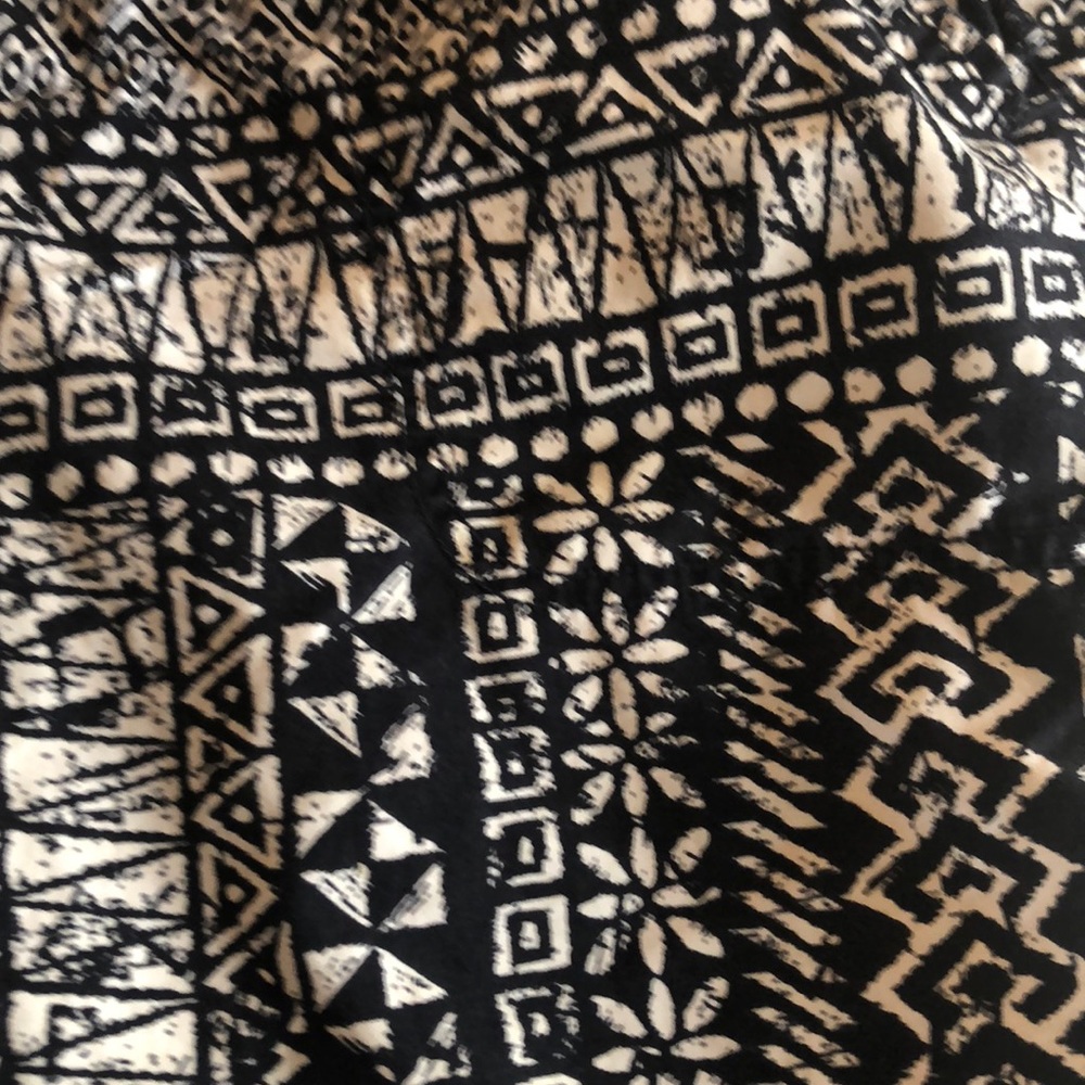 Patterned Loft Pants - Picture 2 of 2